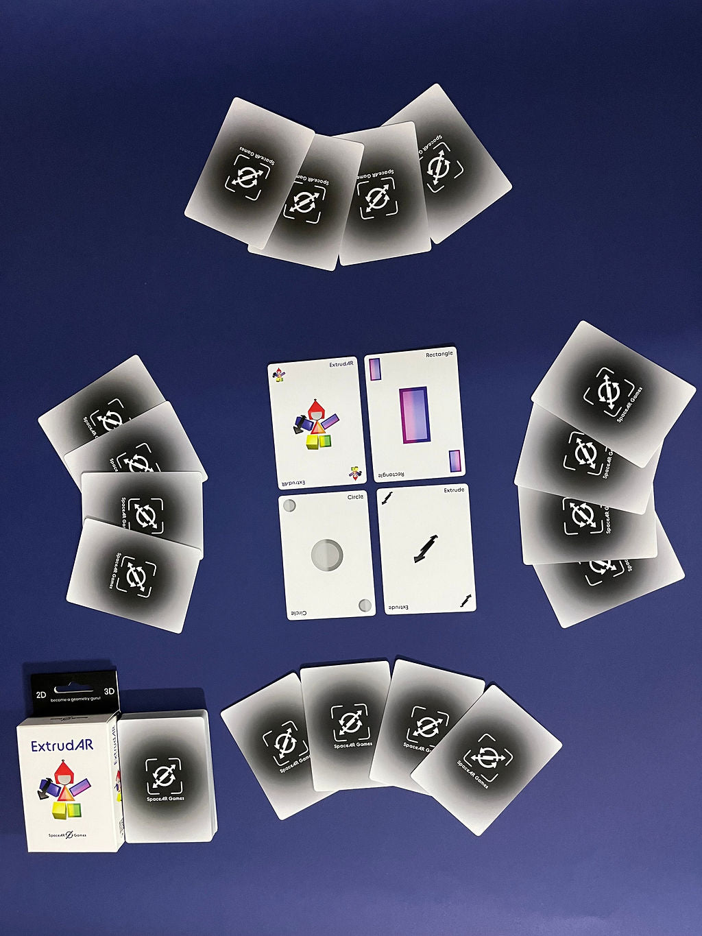 ExtrudAR card game